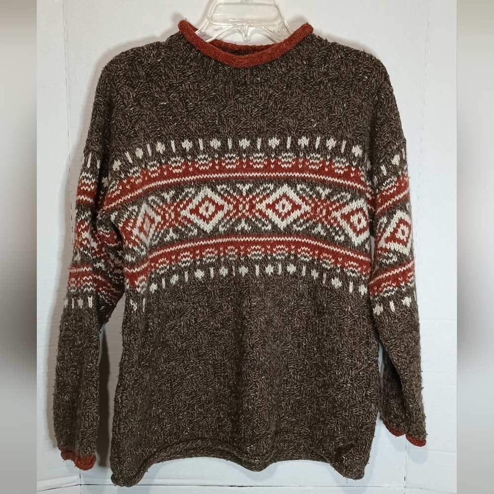 Women's Best Authentic Brown and Red Patterned Crewneck Sweater Size Medium